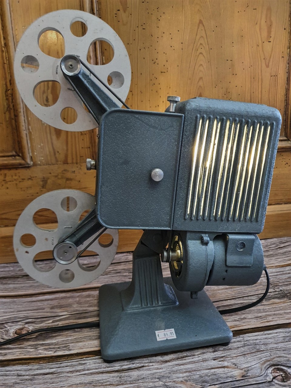 lamp film antracite projector
