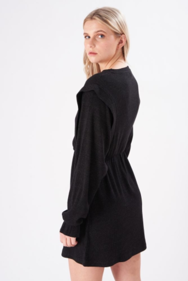 24Colours jurk zwart met lange mouwen, schouderdetail en elastieken tailleband