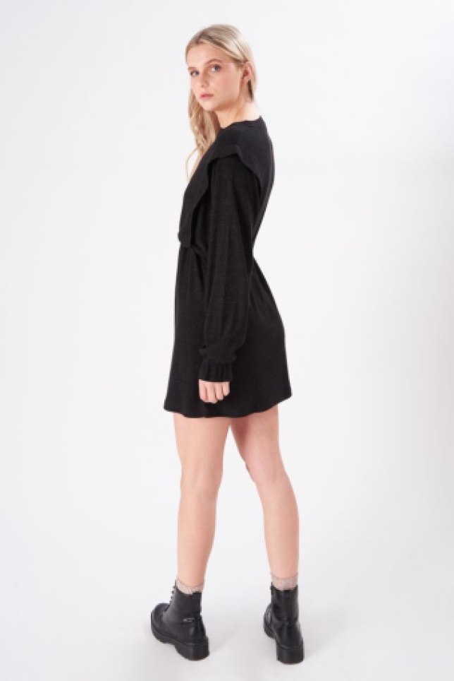 24Colours jurk zwart met lange mouwen, schouderdetail en elastieken tailleband